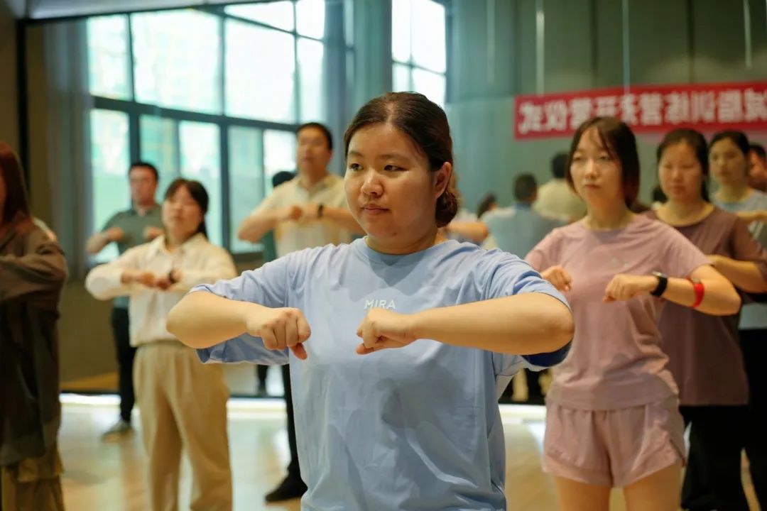 1750216493175498.jpg 1750216493175498.jpg